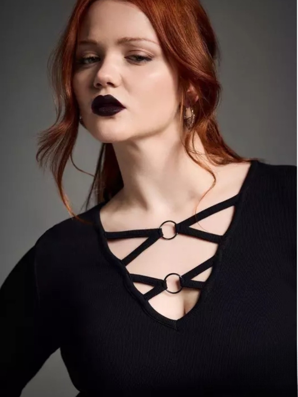 NWT Torrid 1 Nightfall O-Ring Strappy Long Sleeve Top 0681-o